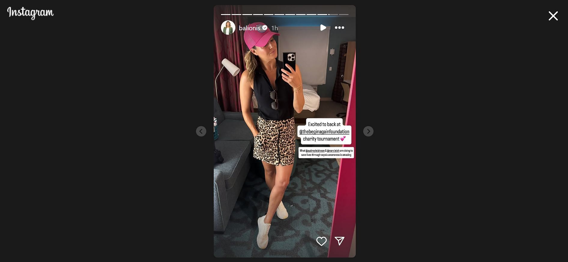 Amanda Balionis shares her new golf outfit (Image Credit: via Instagram @balionis)